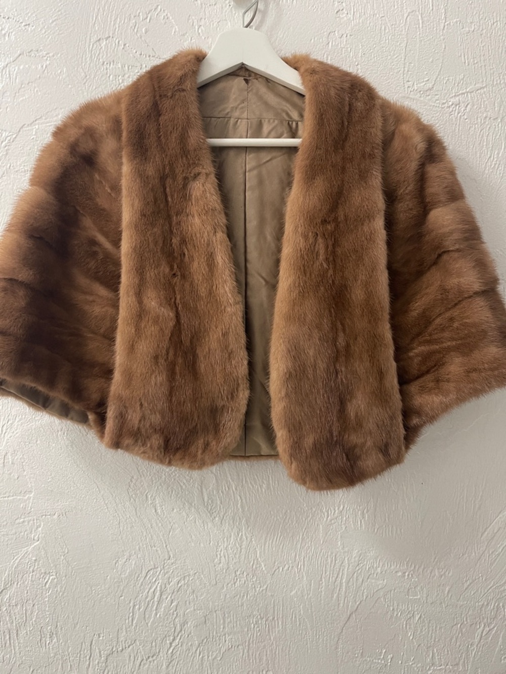 VINTAGE FUR Brown Short Jacket Wrap